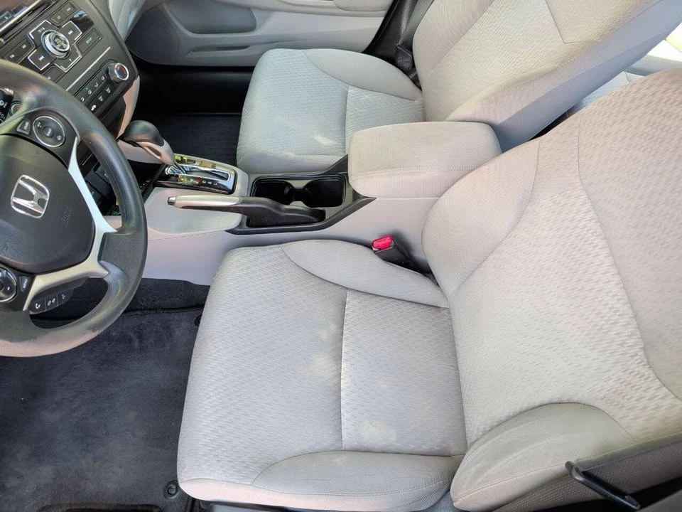2014 Honda Civic 9th Gen - Image 15 of 20