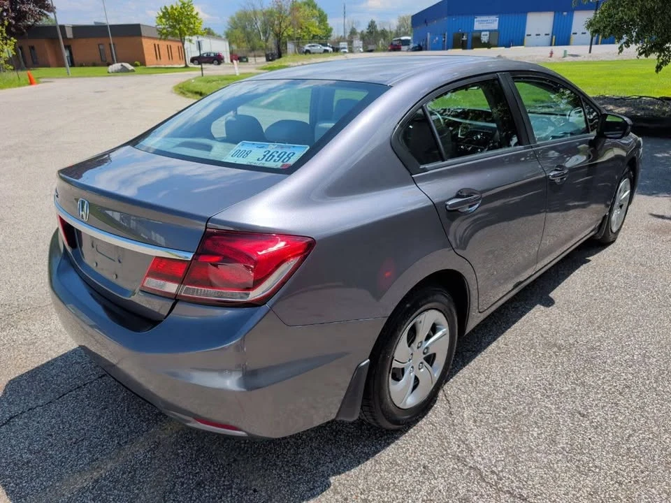 2014 Honda Civic 9th Gen - Image 10 of 20