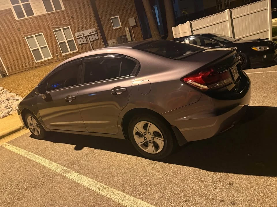 2014 Honda Civic 9th Gen - Image 4 of 15
