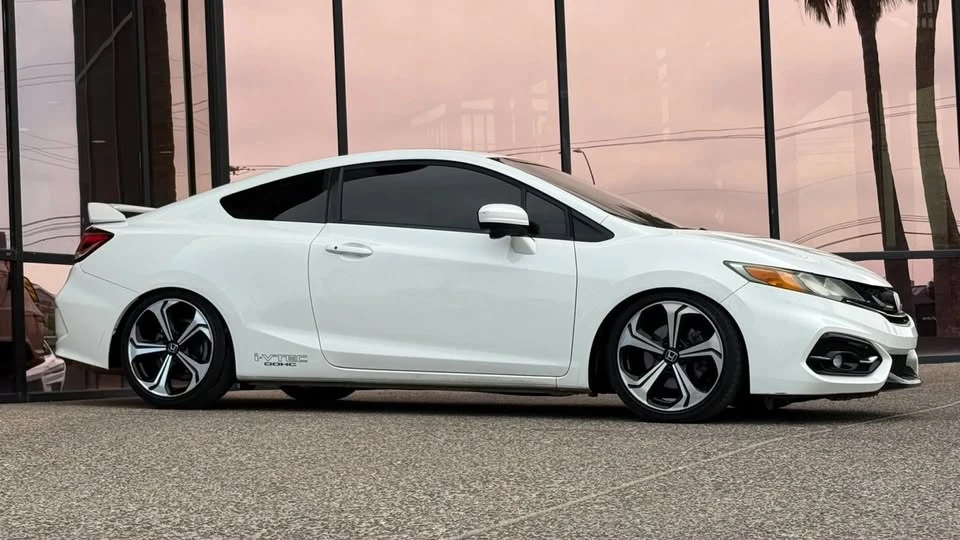 2014 Honda Civic 9th Gen - Image 16 of 20