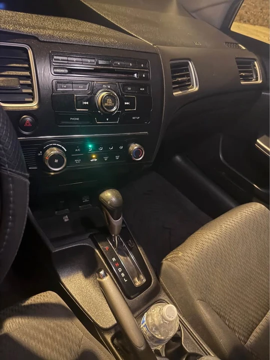 2014 Honda Civic 9th Gen - Image 8 of 15