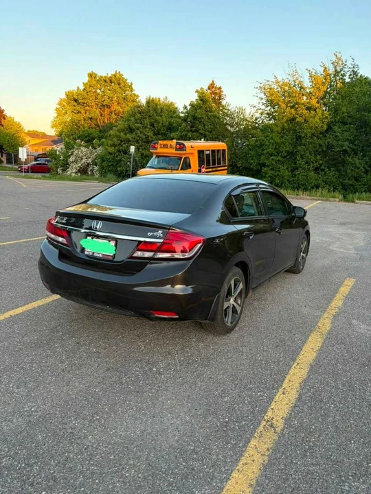 2014 Honda Civic 9th Gen - Image 3 of 8