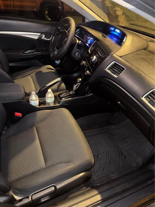 2014 Honda Civic 9th Gen - Image 11 of 15
