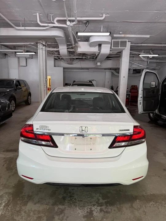 2014 Honda Civic 9th Gen - Image 2 of 6