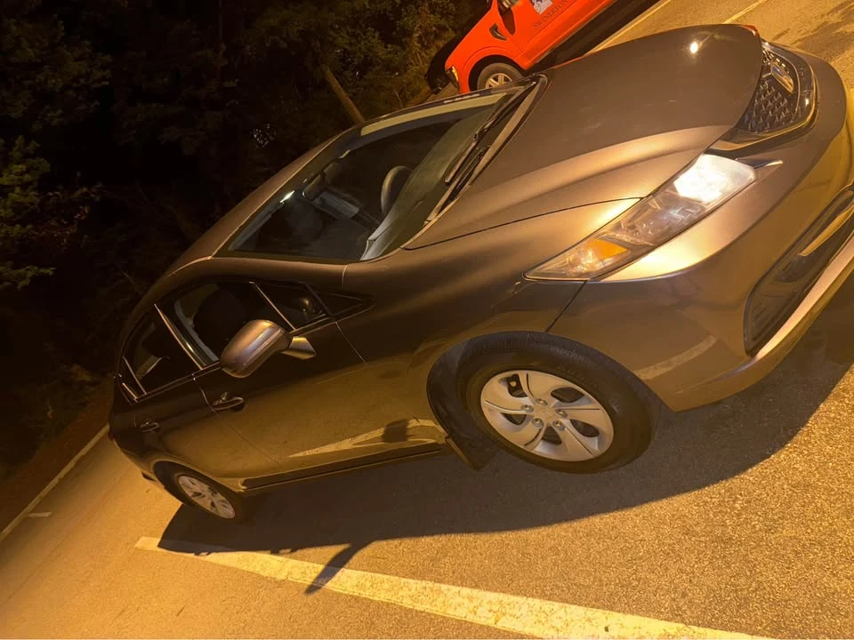 2014 Honda Civic 9th Gen - Image 14 of 15