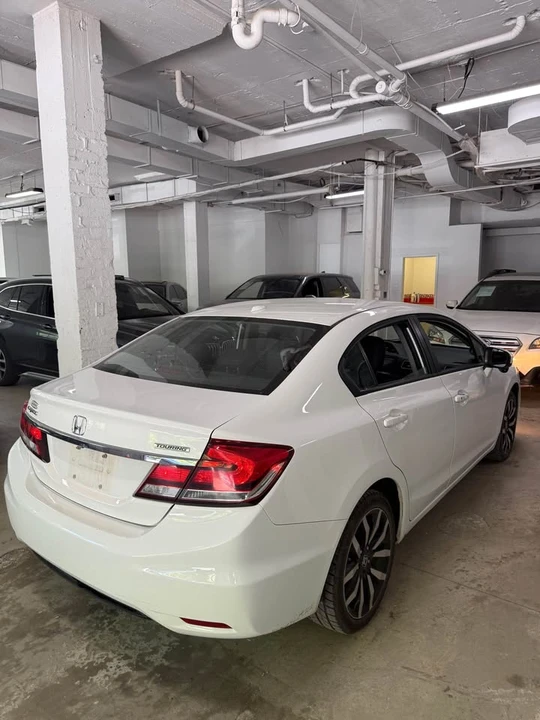 2014 Honda Civic 9th Gen - Image 3 of 6