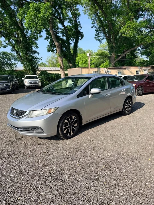 2014 Honda Civic 9th Gen - Image 5 of 13
