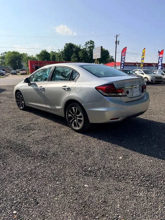 2014 Honda Civic 9th Gen - Image 3 of 13