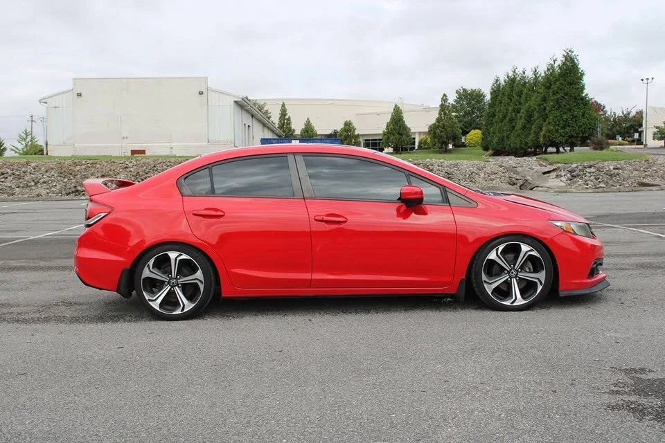 2014 Honda Civic 9th Gen - Image 9 of 20