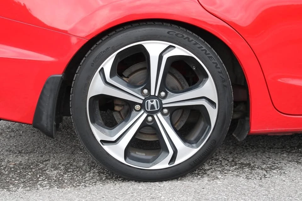 2014 Honda Civic 9th Gen - Image 14 of 20