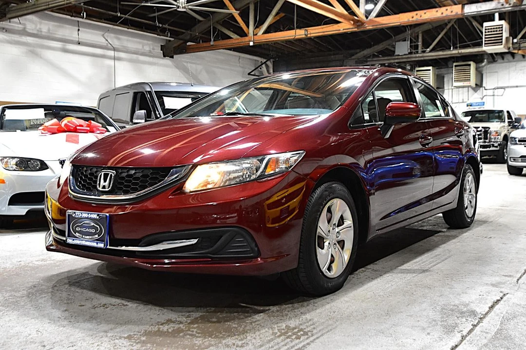 2014 Honda Civic 9th Gen - Image 3 of 31
