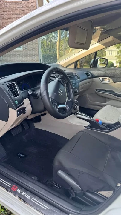 2014 Honda Civic 9th Gen - Image 5 of 10
