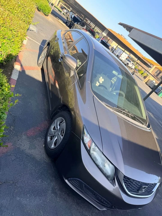 2014 Honda Civic 9th Gen - Image 9 of 13
