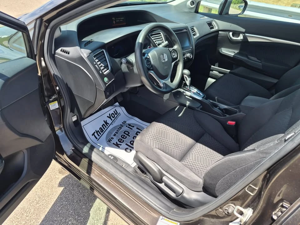 2014 Honda Civic 9th Gen - Image 10 of 18