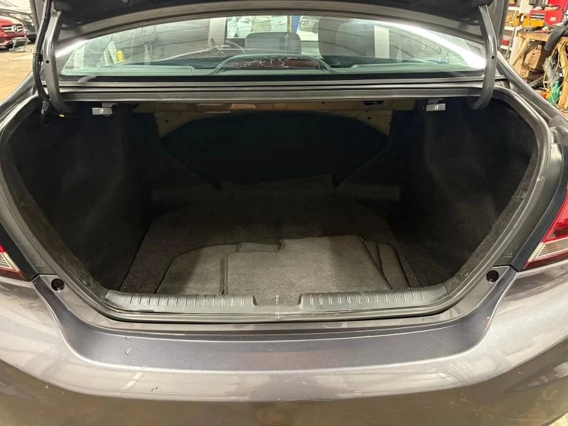 2014 Honda Civic 9th Gen - Image 9 of 12