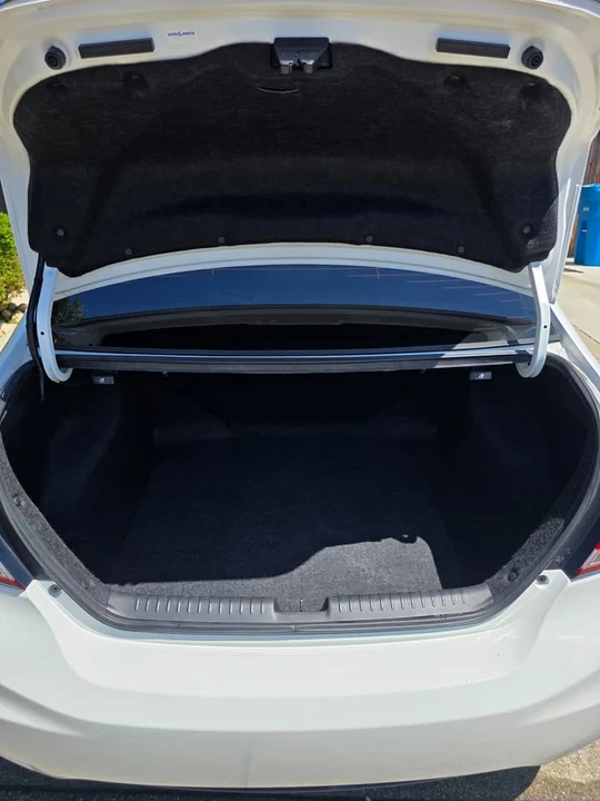 2014 Honda Civic 9th Gen - Image 10 of 10