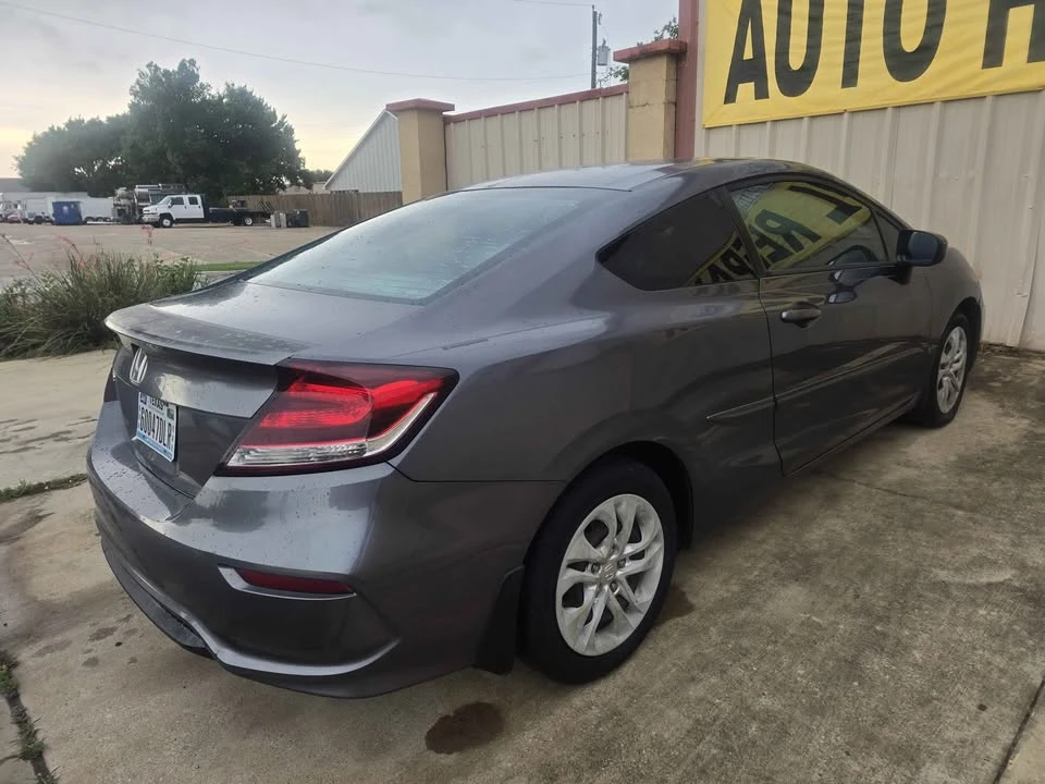 2014 Honda Civic 9th Gen - Image 6 of 11