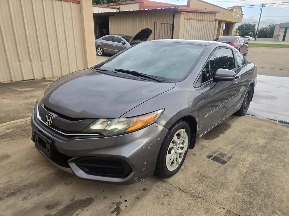 2014 Honda Civic 9th Gen - Image 5 of 11
