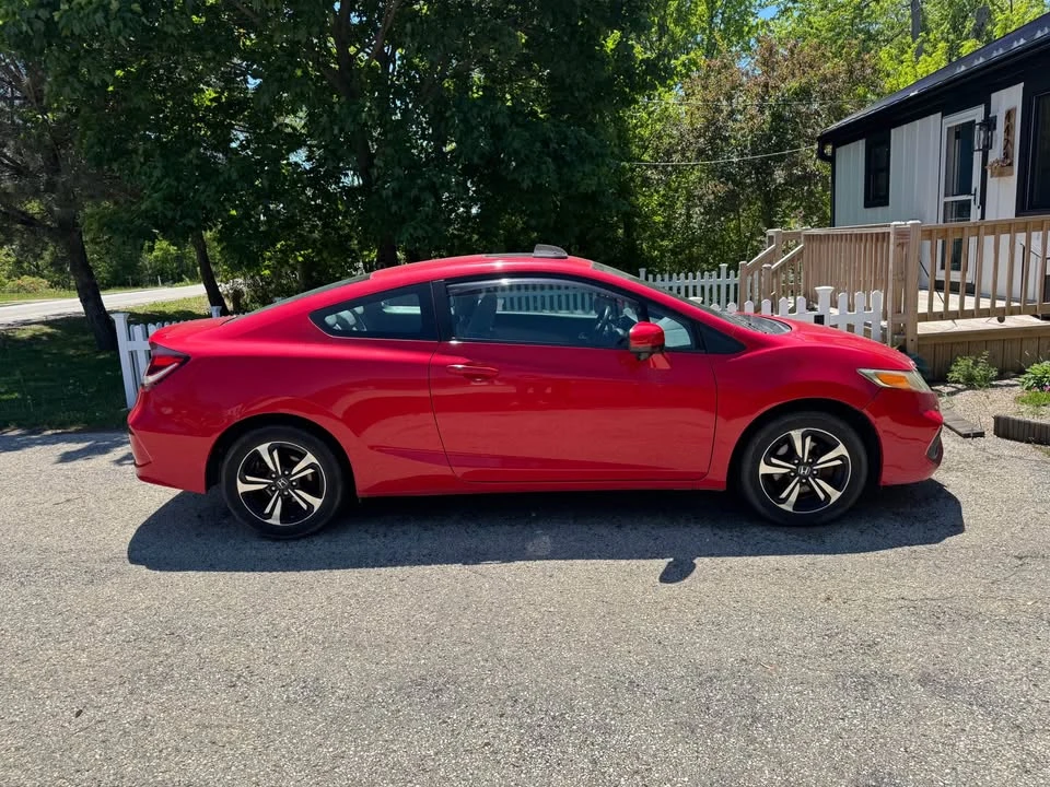 2014 Honda Civic 9th Gen - Image 2 of 5
