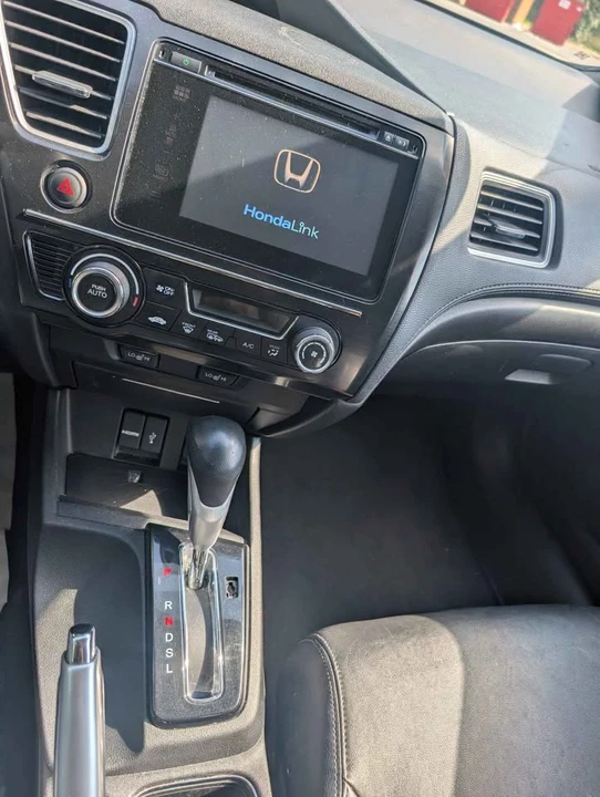2014 Honda Civic 9th Gen - Image 4 of 10
