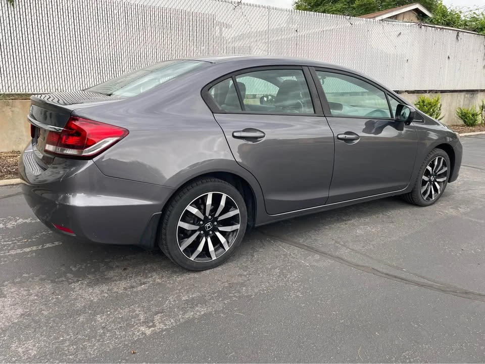 2014 Honda Civic 9th Gen - Image 5 of 20