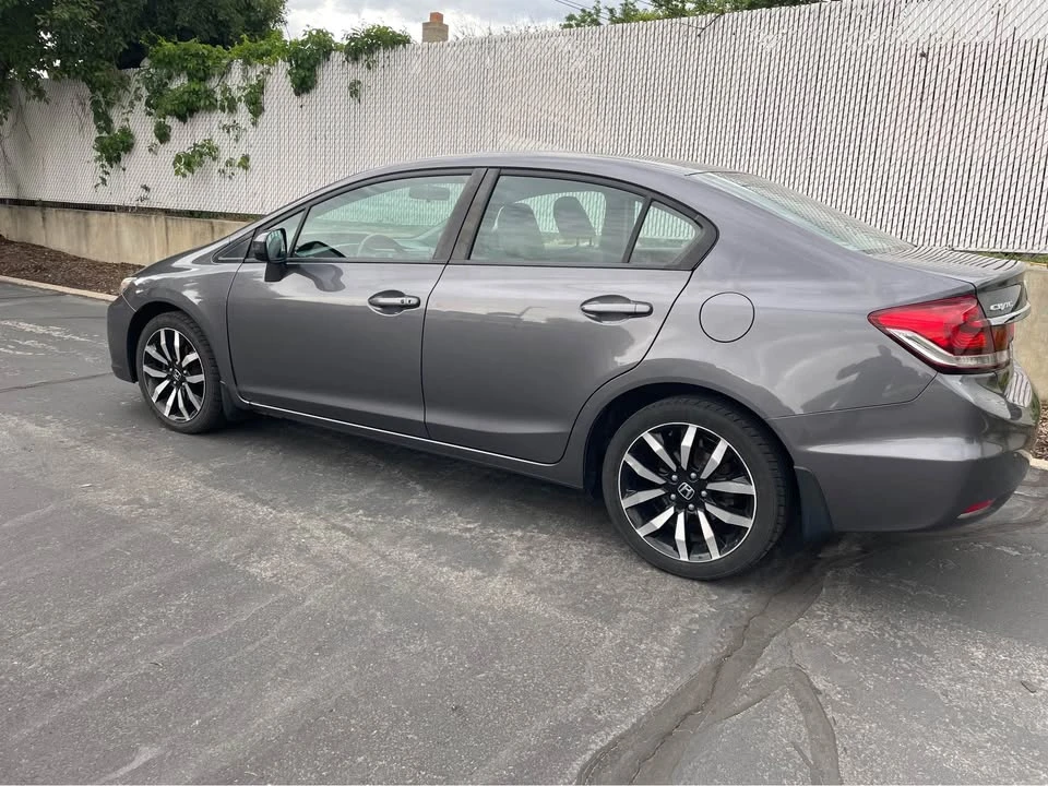 2014 Honda Civic 9th Gen - Image 11 of 20