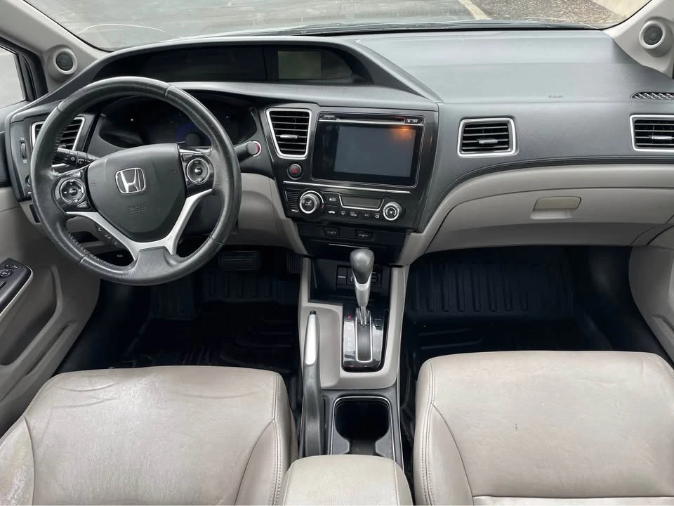 2014 Honda Civic 9th Gen - Image 16 of 20