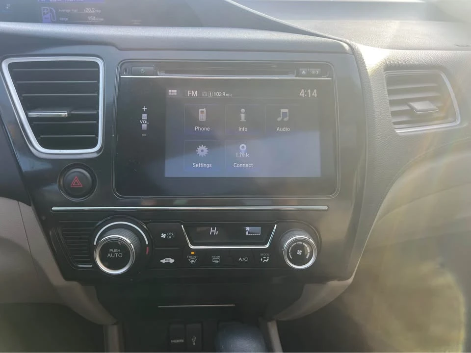 2014 Honda Civic 9th Gen - Image 17 of 19