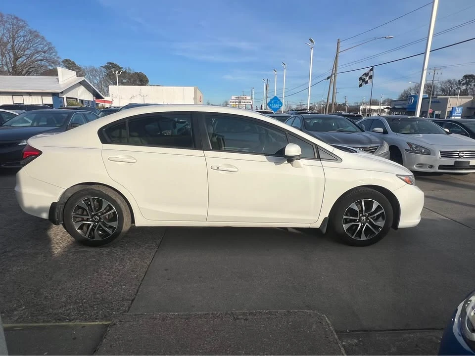 2014 Honda Civic 9th Gen - Image 3 of 19