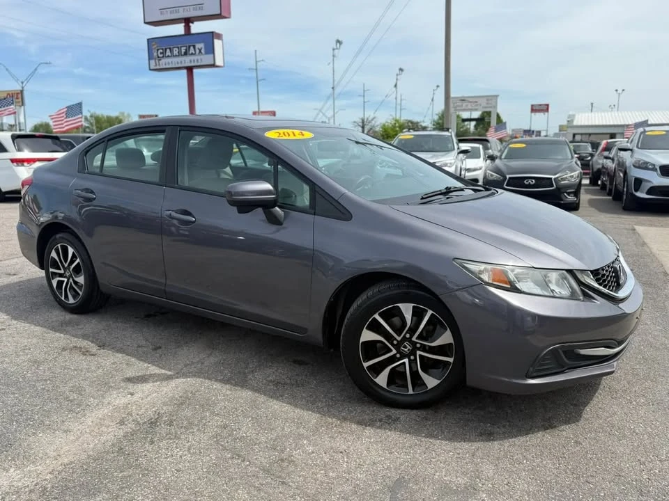 2014 Honda Civic 9th Gen - Image 2 of 20