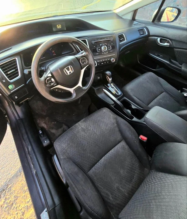 2014 Honda Civic 9th Gen - Image 5 of 8