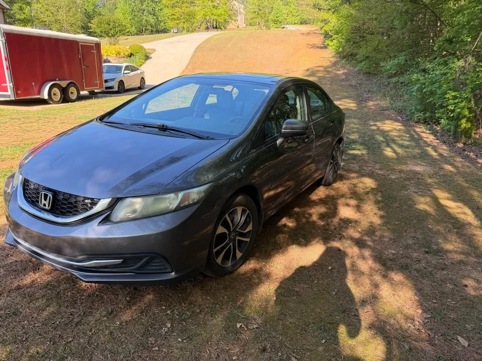 2014 Honda Civic 9th Gen - Image 2 of 5