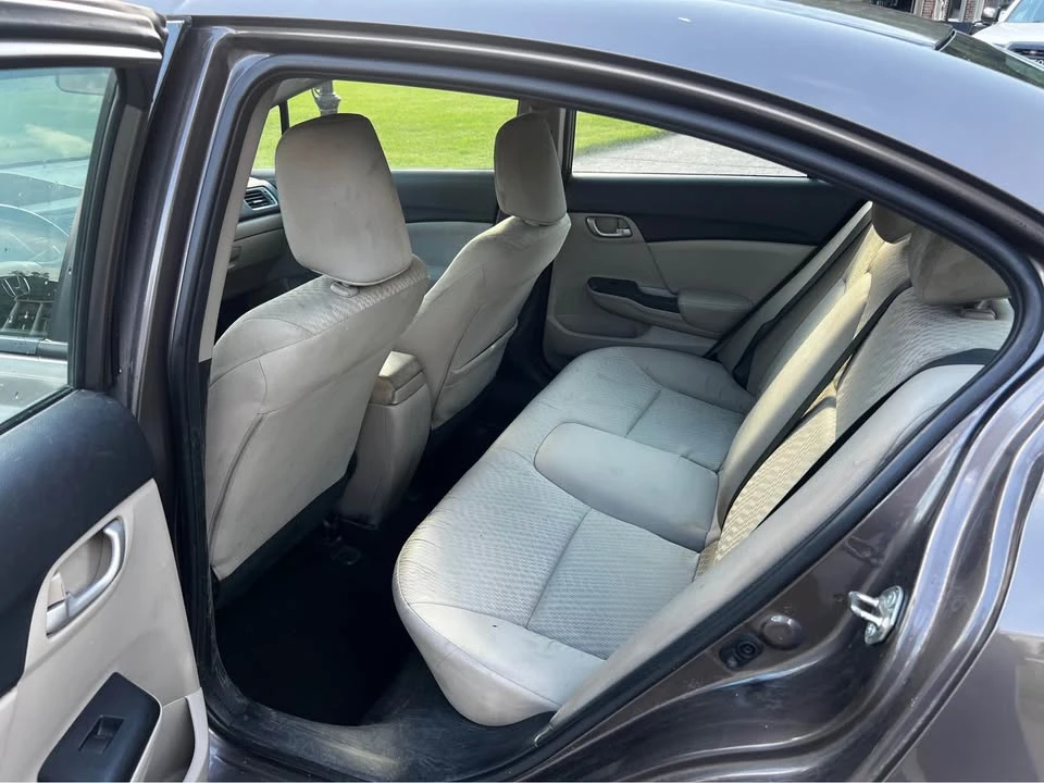 2014 Honda Civic 9th Gen - Image 14 of 16
