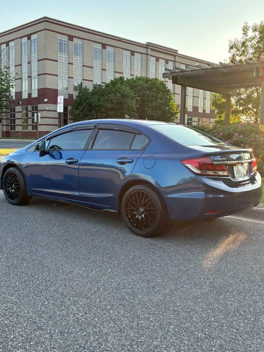 2014 Honda Civic 9th Gen - Image 8 of 14