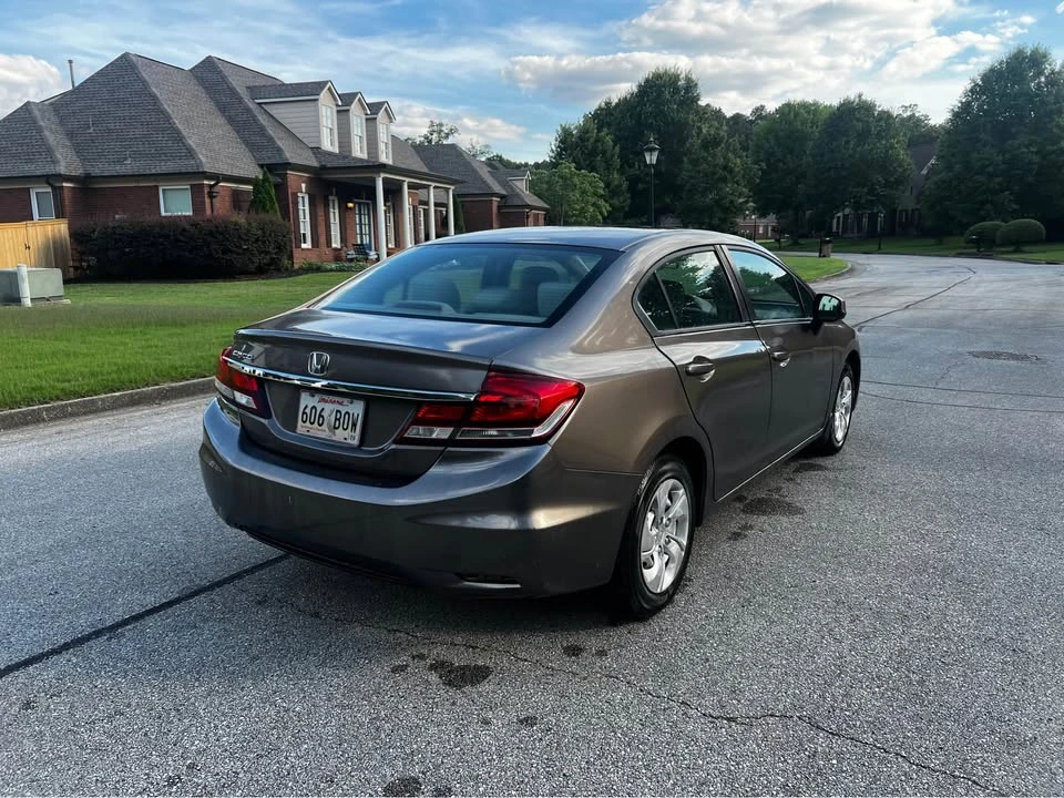 2014 Honda Civic 9th Gen - Image 11 of 16