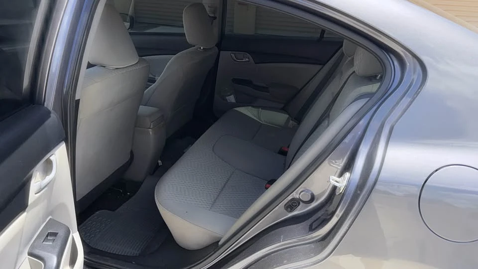 2014 Honda Civic - Image 6 of 10