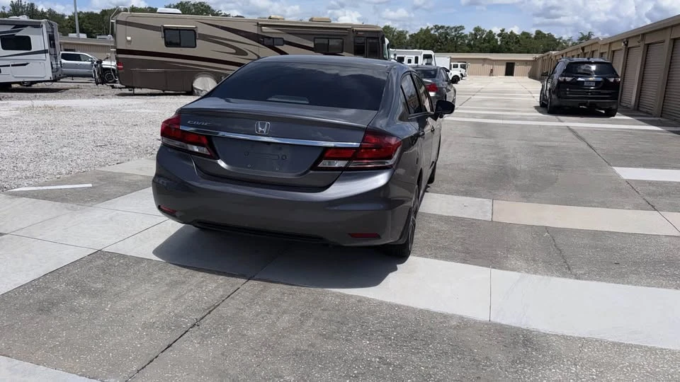 2014 Honda Civic - Image 4 of 10