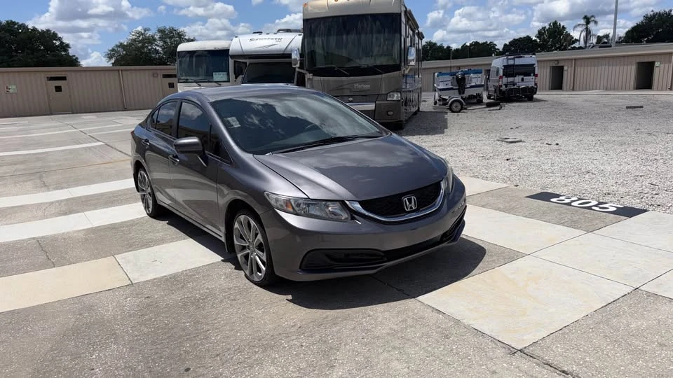 2014 Honda Civic - Image 2 of 10