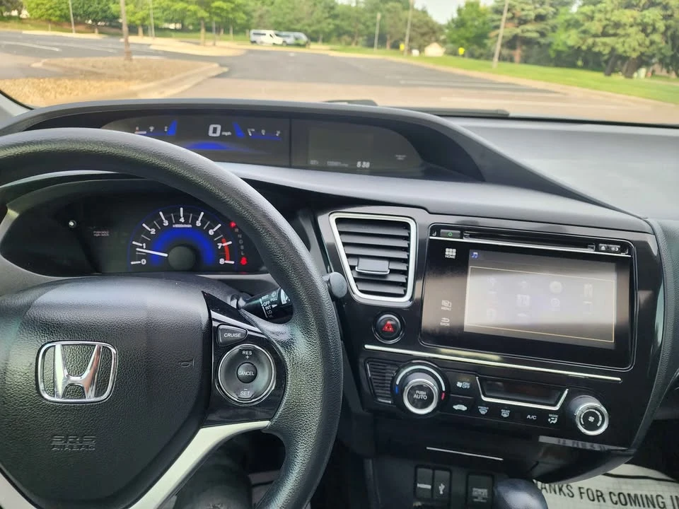 2014 Honda Civic 9th Gen - Image 12 of 20
