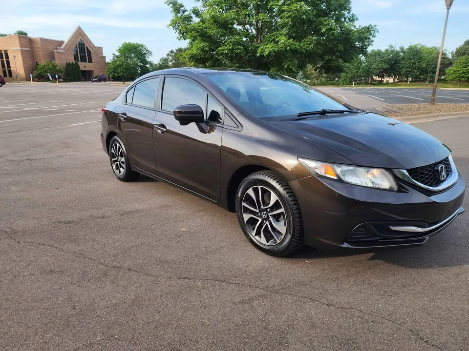 2014 Honda Civic 9th Gen - Image 13 of 20