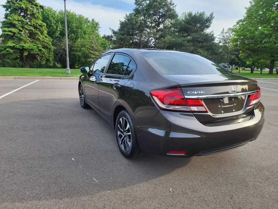 2014 Honda Civic 9th Gen - Image 17 of 20
