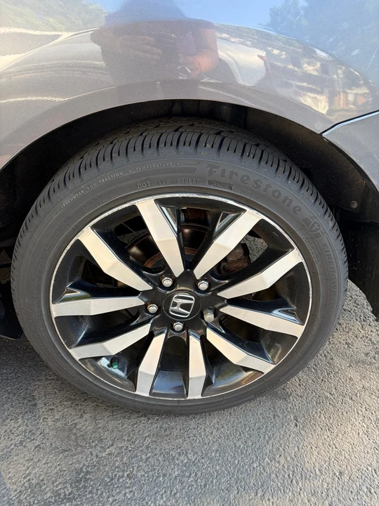 2014 Honda Civic 9th Gen - Image 13 of 16