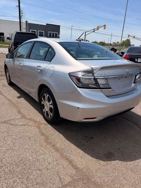 2014 Honda Civic 9th Gen - Image 3 of 8