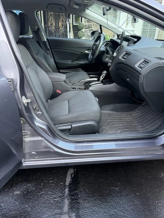 2014 Honda Civic 9th Gen - Image 15 of 20