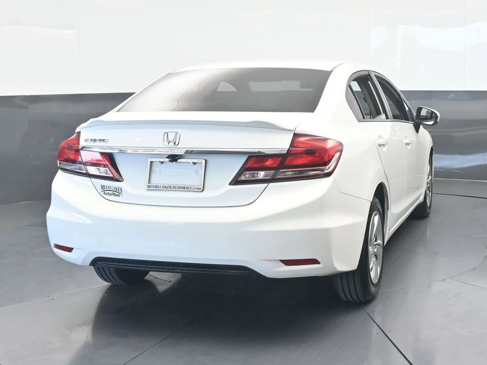 2014 Honda Civic 9th Gen - Image 5 of 12