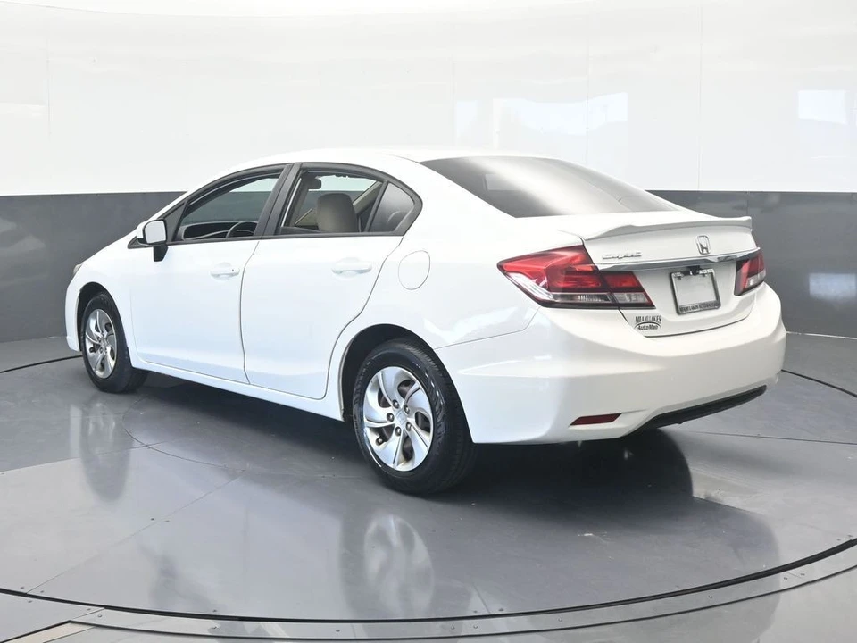 2014 Honda Civic 9th Gen - Image 4 of 12