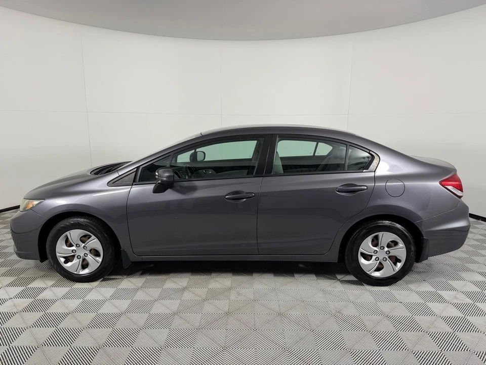 2014 Honda Civic 9th Gen - Image 8 of 12