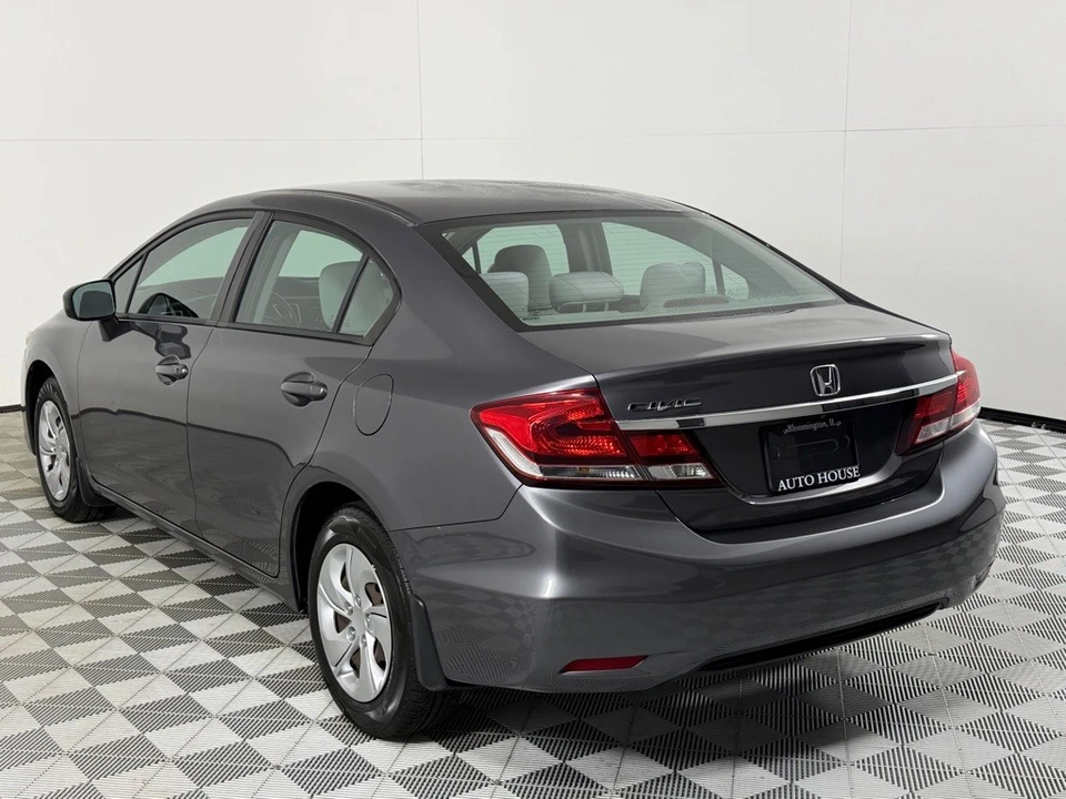 2014 Honda Civic 9th Gen - Image 7 of 12
