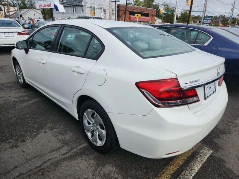 2014 Honda Civic 9th Gen - Image 4 of 12