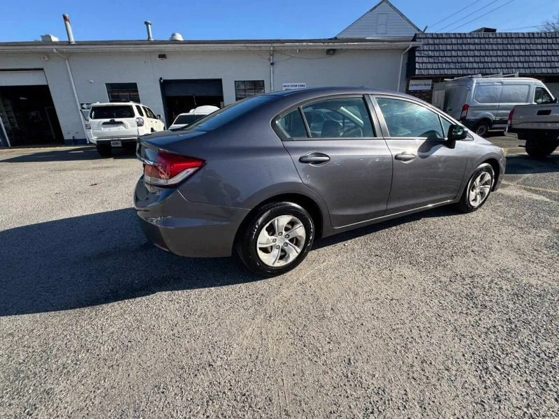 2014 Honda Civic 9th Gen - Image 11 of 12